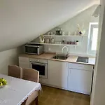 Sailhouse Biograd Na Moru