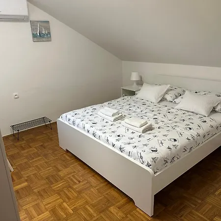 Apartment Sailhouse Biograd Na Moru